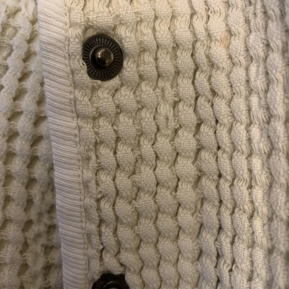 Stylish Cream Snap Closure Cardigan by Mix Nouveau. Fits like L/XL. - Picture 7 of 10